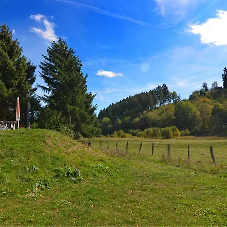 Cozy In Hildfeld With Private Garden Ferienhaus *