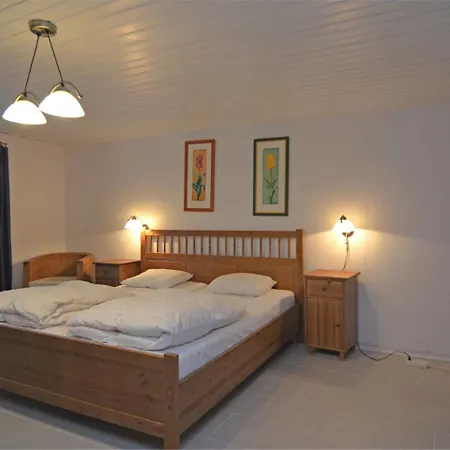 Cozy In Hildfeld With Private Garden Ferienhaus Winterberg