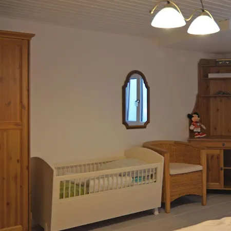 Ferienhaus Cozy In Hildfeld With Private Garden Winterberg